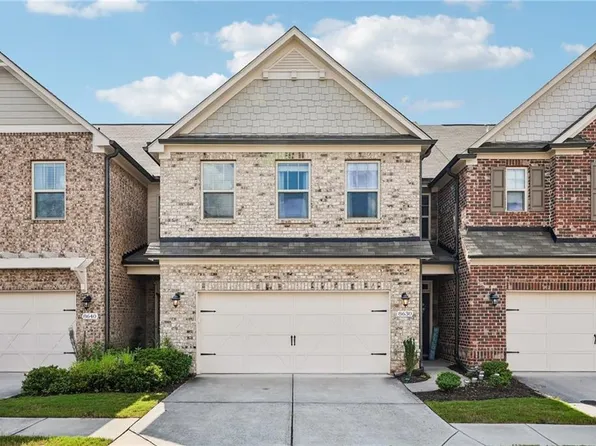 8630 Gladden Ln, Suwanee, GA 30024