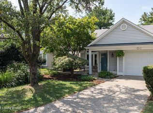 10521 Bay Pointe Ct, Louisville, KY 40241