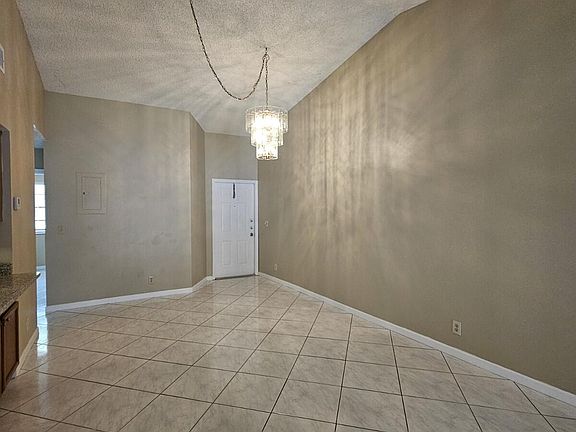 4th image of 3150 Leewood Terrace #L222