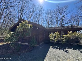 130 Canterbrook Dr #130, Hawley, PA