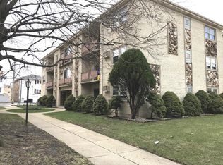 8531 W Gregory St #3B, Chicago, IL 60656