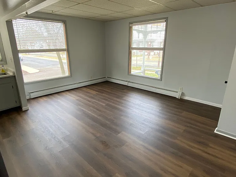 803 Franklin St — Photo 2