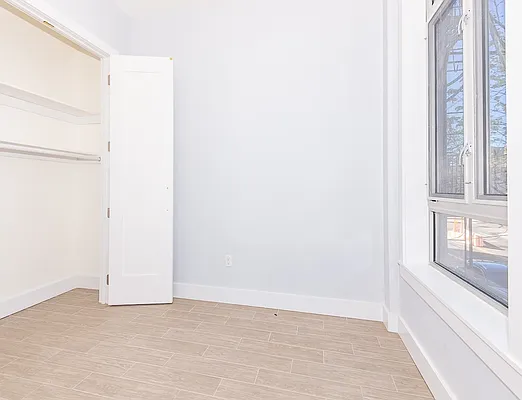 Rented by Compass | media 20