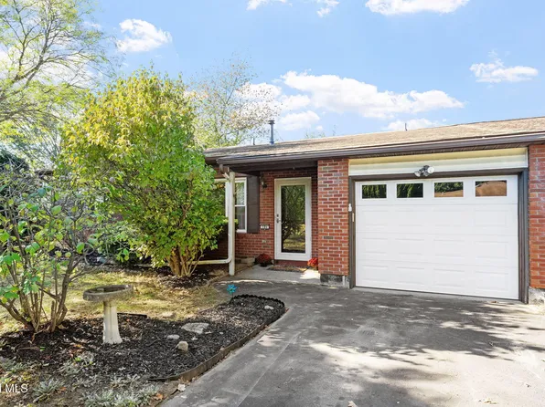 10D Lacosta Drive, Clifton Park, NY 12065