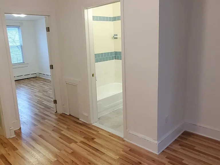 2227 14th St SE — Photo 16