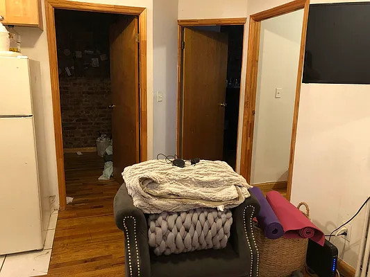 Rented by Best Apartments North Inc | media 50