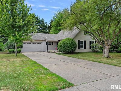 2217 W Rd Dr, Springfield, IL, 62711