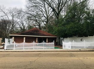 601 W Georgia Ave, McComb, MS 39648