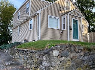 258 S Main St, Woonsocket, RI 02895