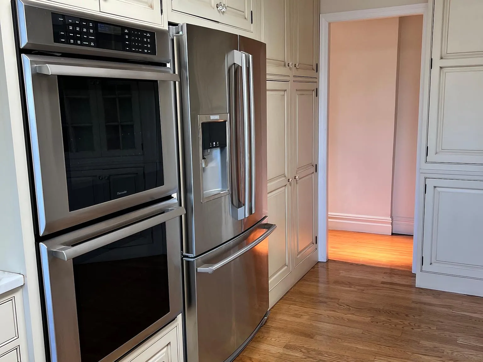 603 Warburton Ave — Photo 2