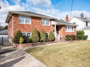 844 Arthur Street, West Hempstead, NY 11552