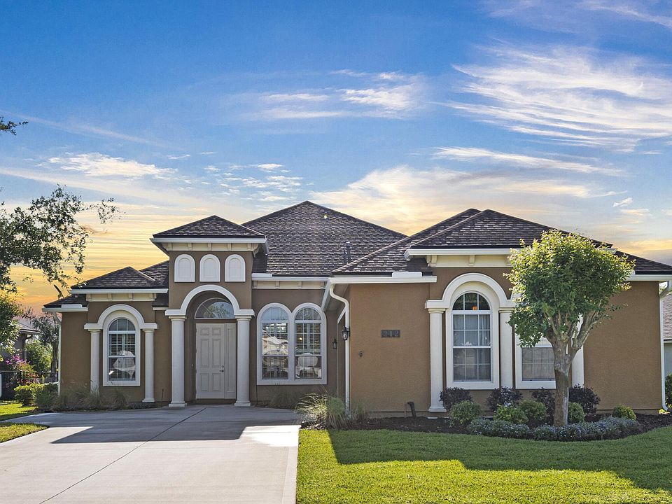 1st image of 212 S BELLAGIO Drive