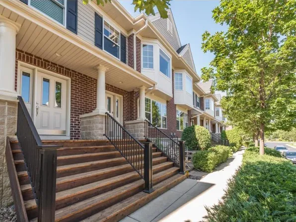 5970 16th St W #711, Saint Louis Park, MN 55416