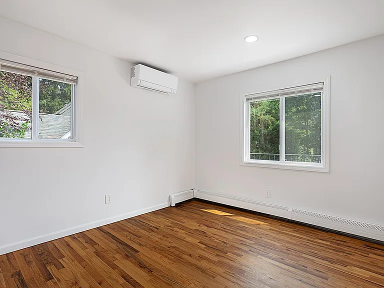 62 Lincoln Ave — Photo 11