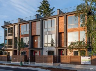 10500 Dayton Ave N, Seattle, WA 98133
