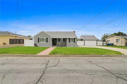 2044 E Benwood St Photo 1