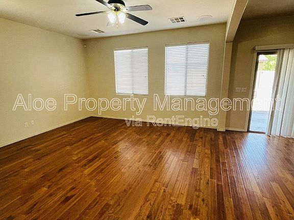 4th image of 44234 W Askew Dr