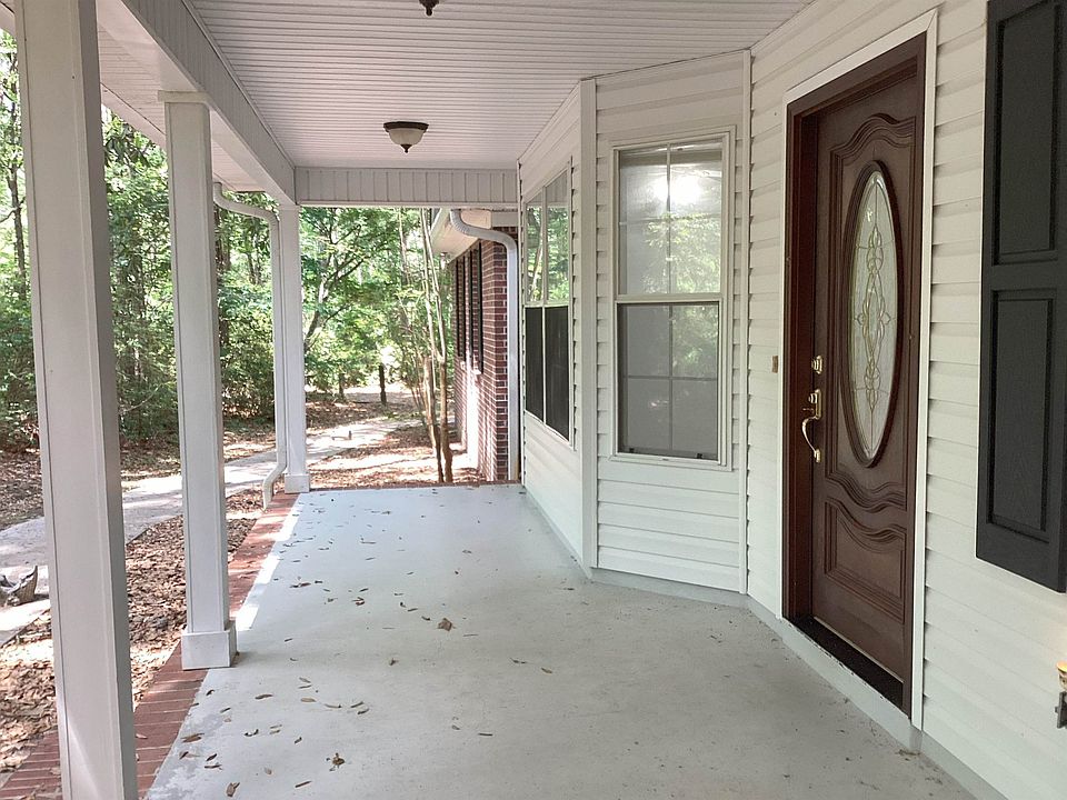 1st image of 254 Woodland Dr
