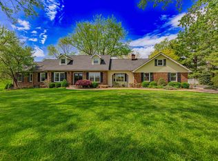 7220 Henze Rd, Evansville, IN 47720