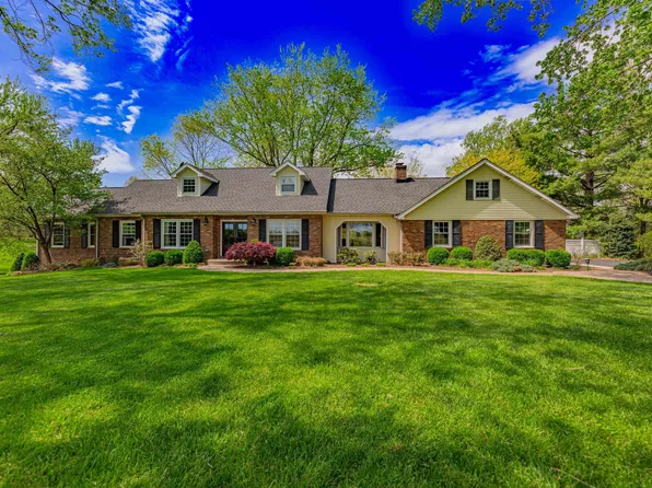 7220 Henze Rd, Evansville, IN 47720