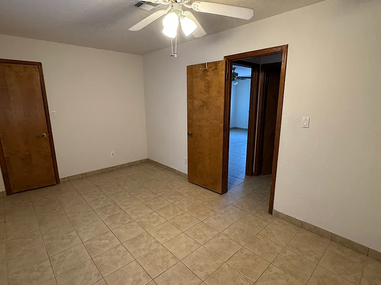 703 Homestead Cir — Photo 28
