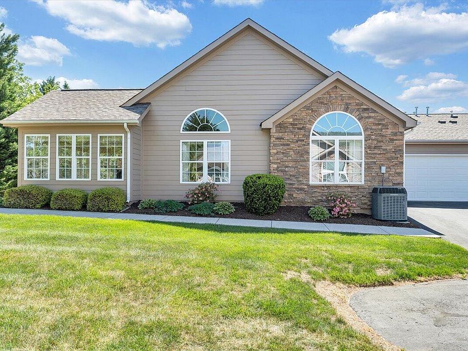 1st image of 5650 Orchard Villas Cir