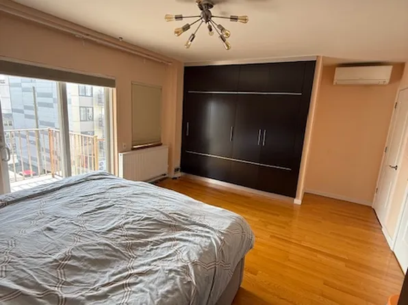 2964 Brighton Sixth Street image 5 of 29