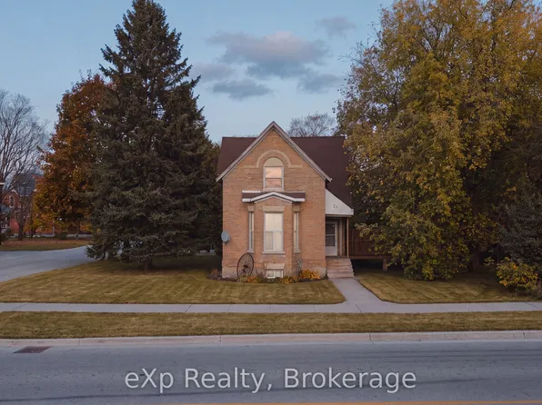 35 Toronto Rd, Grey Highlands, ON N0C 1E0