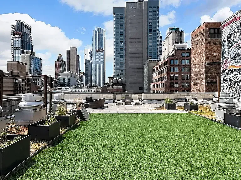 184 Lexington Ave #8E — Photo 11