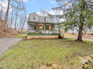 219 Woodside Ave, Newton Town, NJ 07860