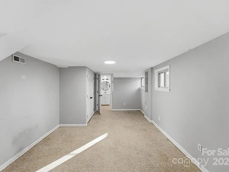 1051 Cox Mill Rd — Photo 7