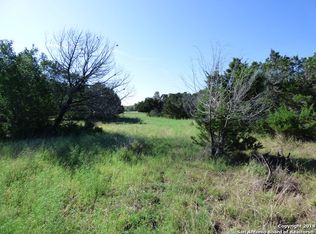 906 Missile Dr, Canyon Lake, TX 78133