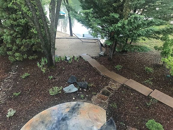 2nd image of 19685 Pleasant View Dr