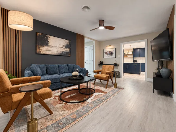 (undisclosed Address), Arlington, TX 76011
