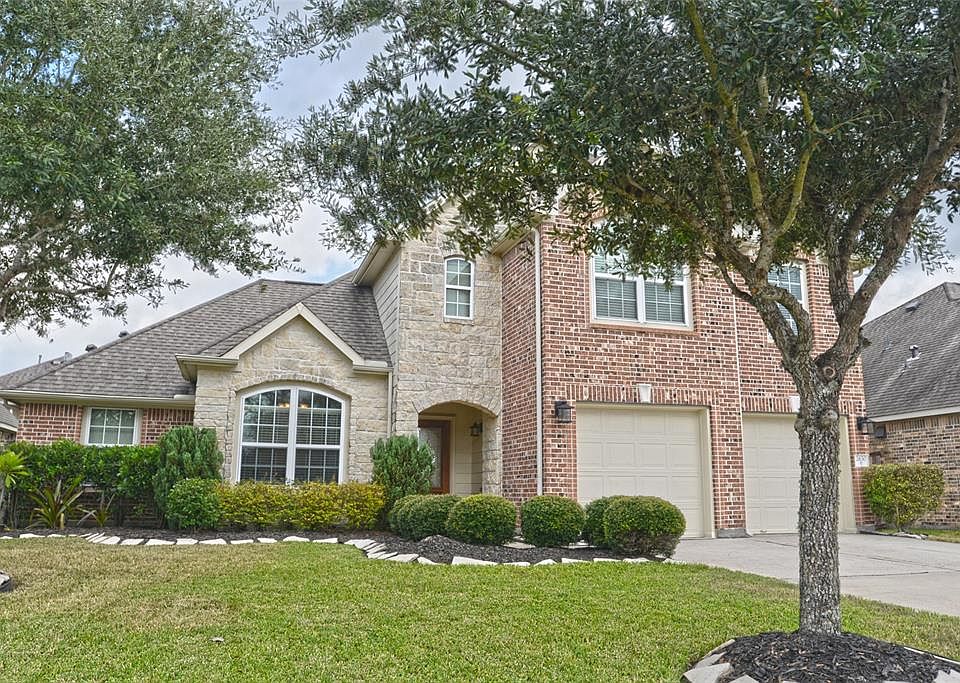 1st image of 2630 Chinaberry Park Ln
