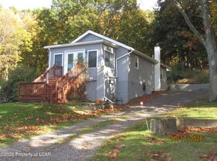 2161 Bear Creek Blvd, Wilkes Barre, PA 18702