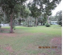 5820 13th St, Zephyrhills, FL 33542