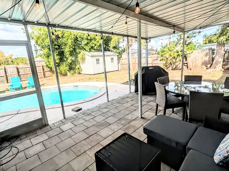 4515 Spahn St — Photo 31