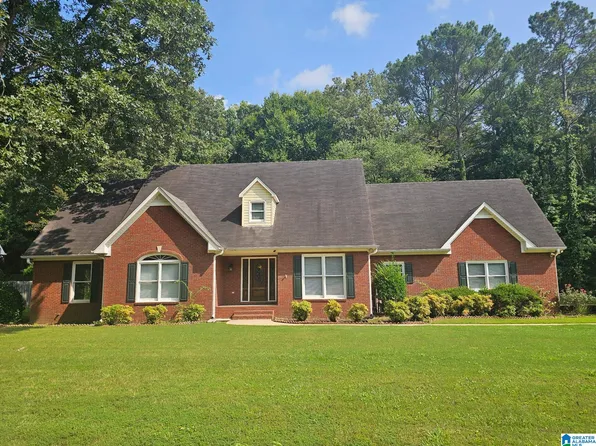 6123 Steeple Chase Dr, Pinson, AL 35126