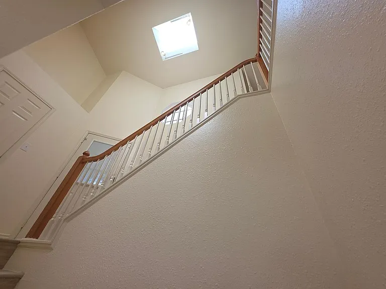 210 Oak Bay St #703 — Photo 3