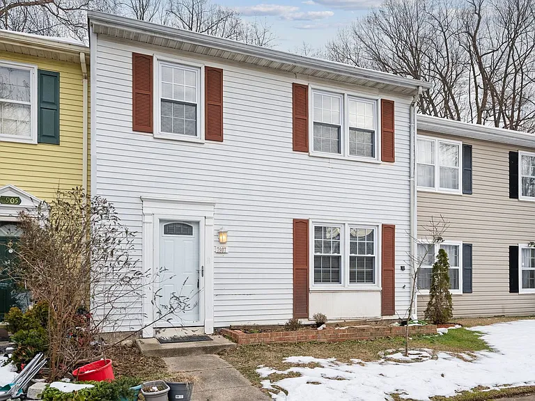 7907 Timarand Ct — Photo 3
