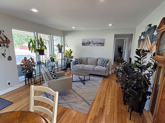 Upstairs living room.