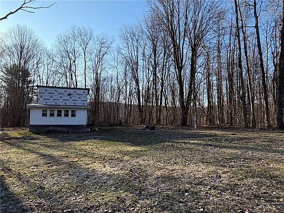 3rd image of 2680 Apple Tree Rd