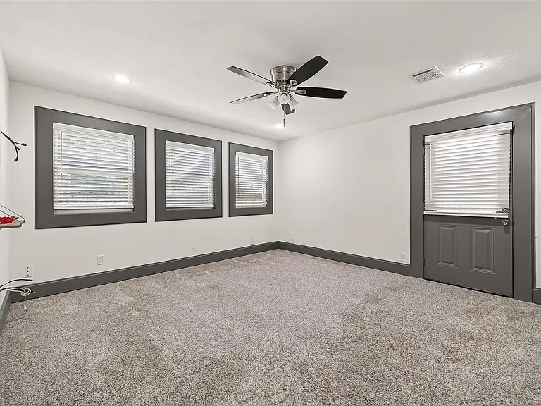 10054 Cedardale Dr — Photo 21