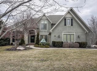 9710 W 144th Ter, Overland Park, KS 66221