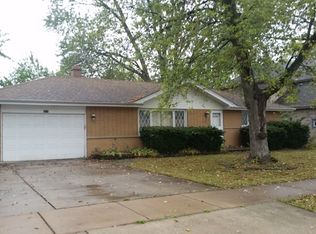 8519 Leamington Ave, Burbank, IL 60459