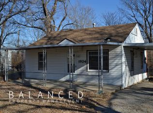 1924 SE Michigan Ave, Topeka, KS 66607