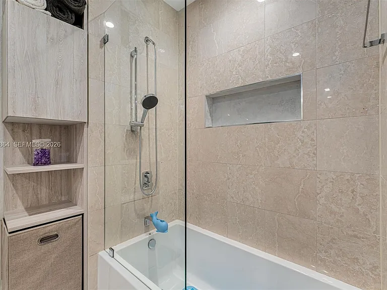 1000 Brickell Plz #Penthouse 5203 — Photo 22