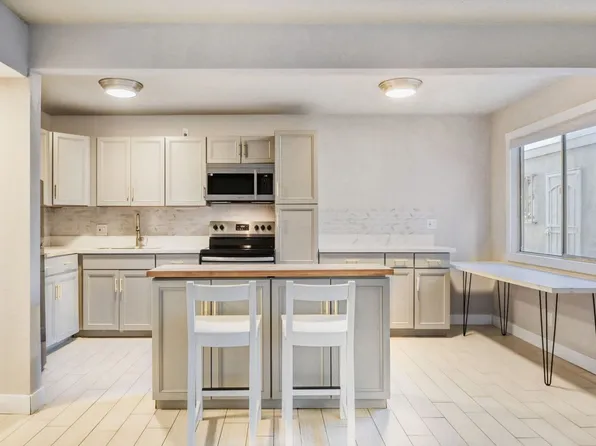 304 Orland St APT 38, Las Vegas, NV 89107