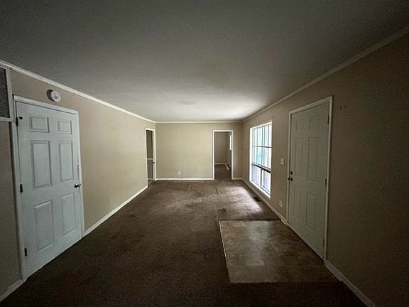 3rd image of 3955 N Vinewood Ave